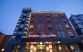Hampton Inn & Suites Downtown St. Paul